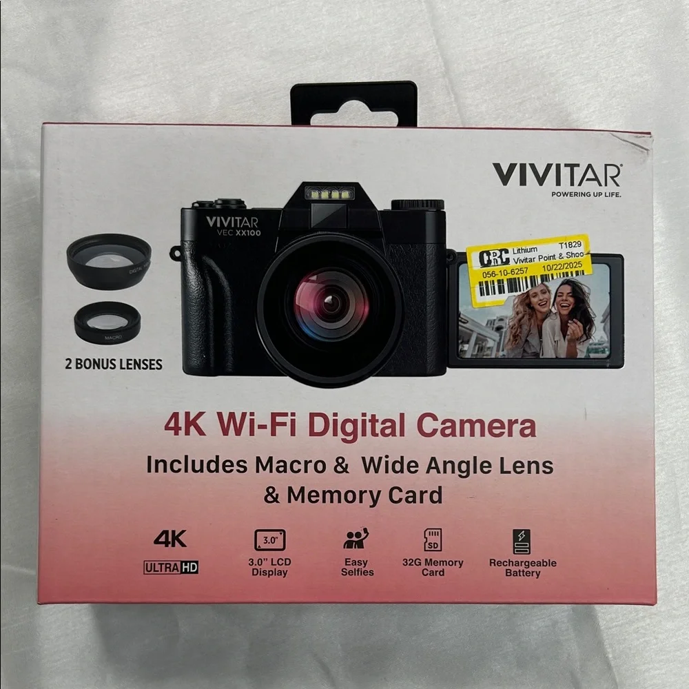 Black 4K Wi-Fi Digital Camera with Lenses